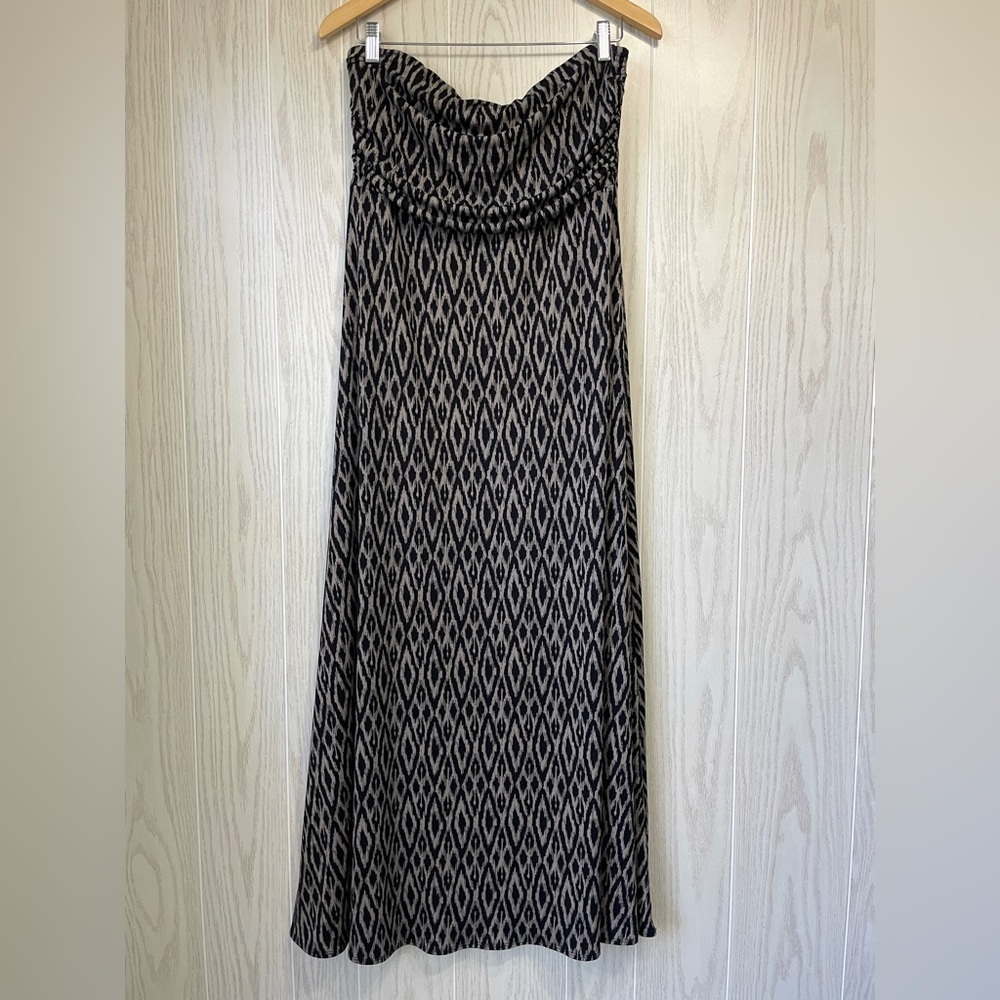 Banana Republic Women's Dress Size Large Black Diamond Tribal Strapless Maxi EUC